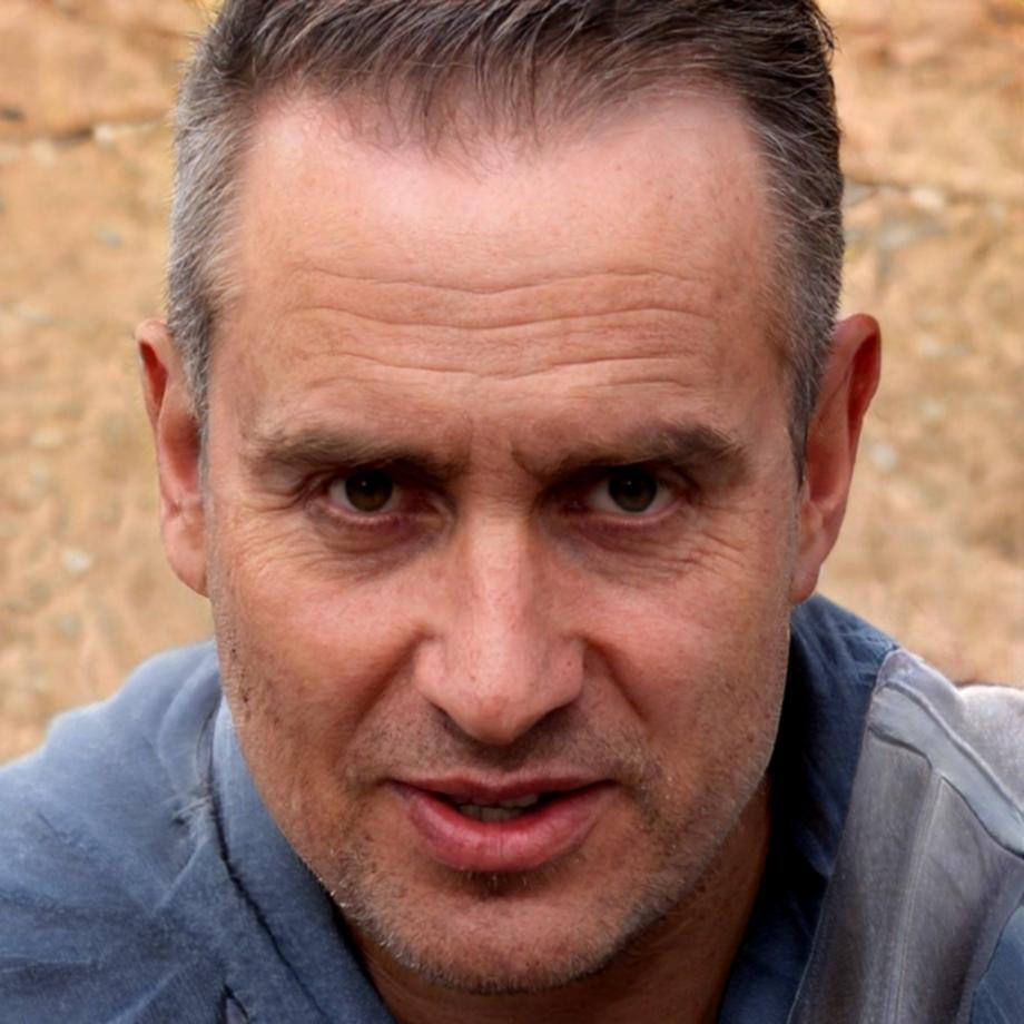 Miroslav Jankovic, Gründer von Galtoaelyra